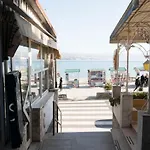 Holiday home Loft With Rooftop Garden Terrace By The
