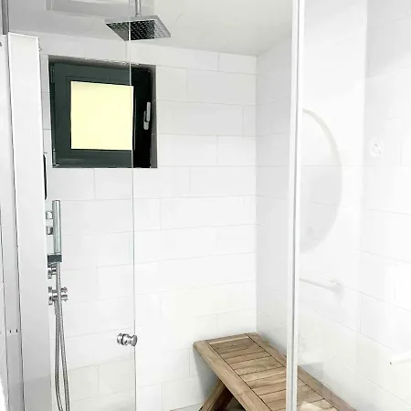 Loft With Rooftop Garden Terrace By The