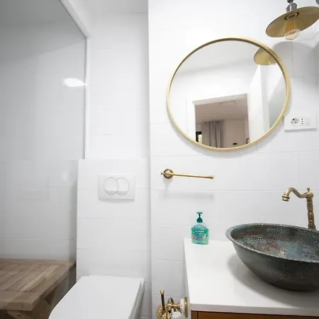 Dom wakacyjny Loft With Rooftop Garden Terrace By The