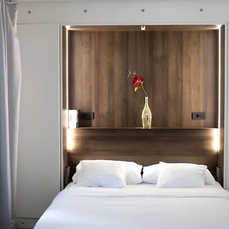 Dom wakacyjny Loft With Rooftop Garden Terrace By The *