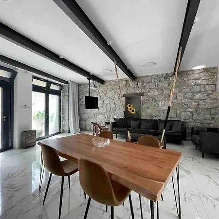 Loft With Rooftop Garden Terrace By The Dom wakacyjny *