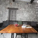 Loft With Rooftop Garden Terrace By The